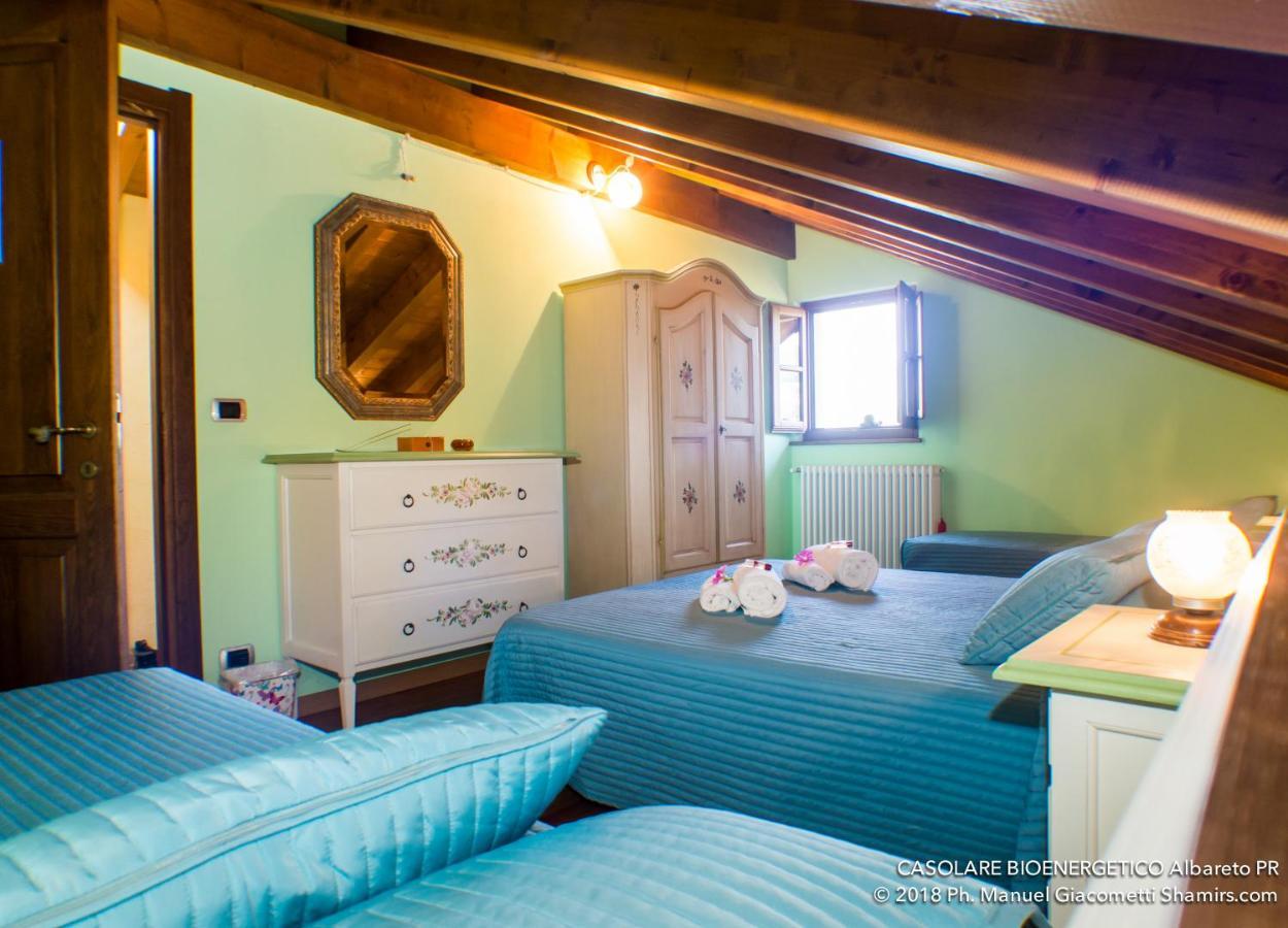Il Casolare Bioenergetico Bed and Breakfast Albareto  Exteriör bild