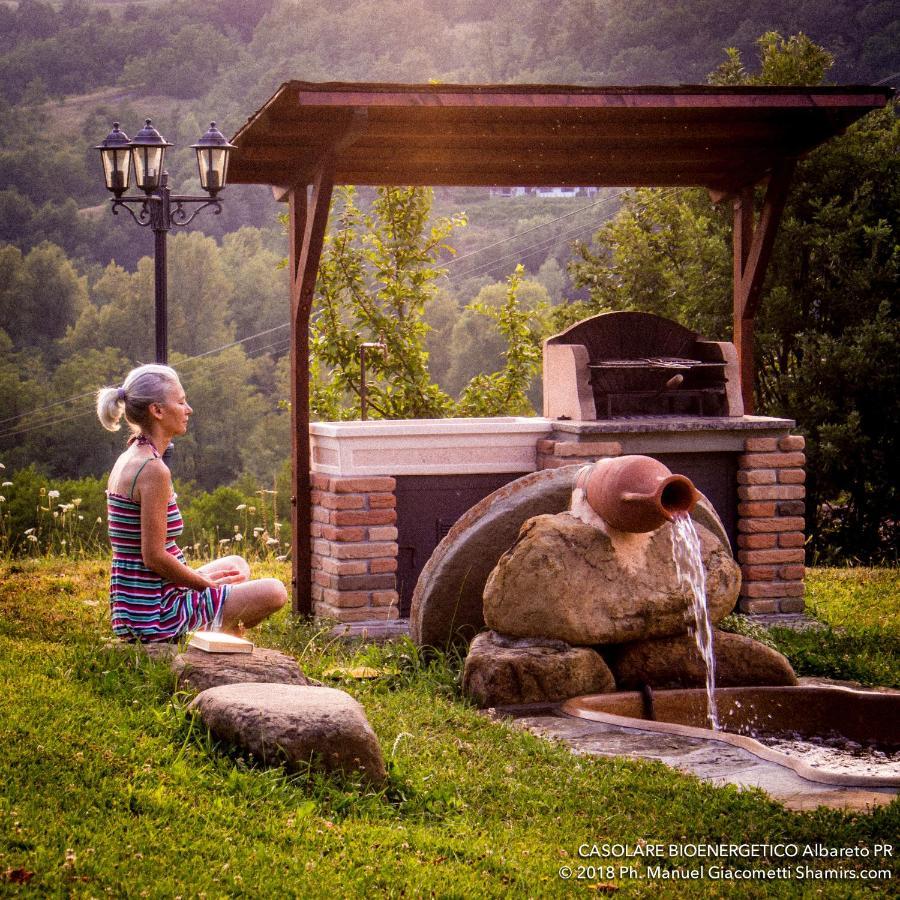 Il Casolare Bioenergetico Bed and Breakfast Albareto  Exteriör bild