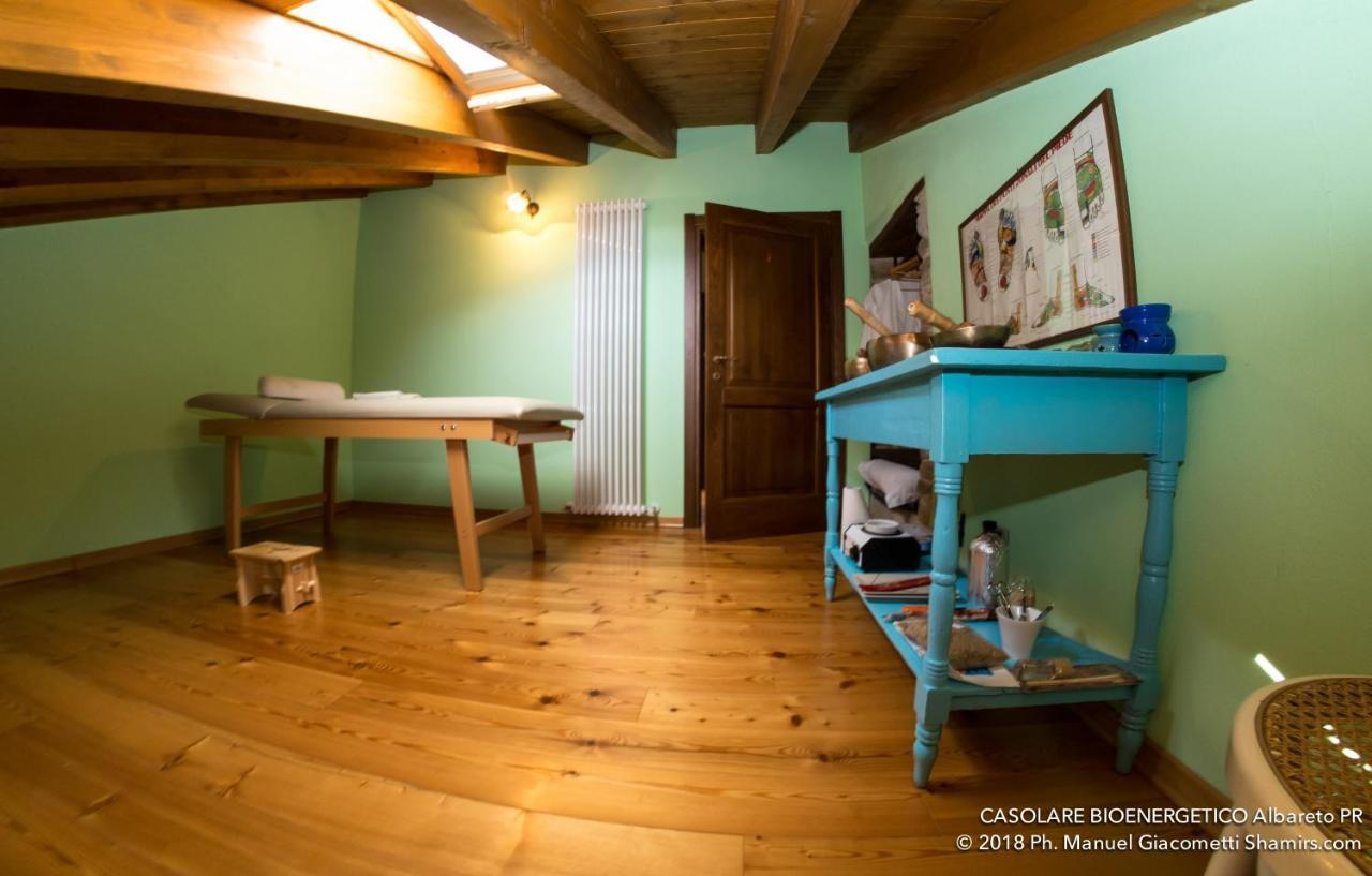 Il Casolare Bioenergetico Bed and Breakfast Albareto  Exteriör bild