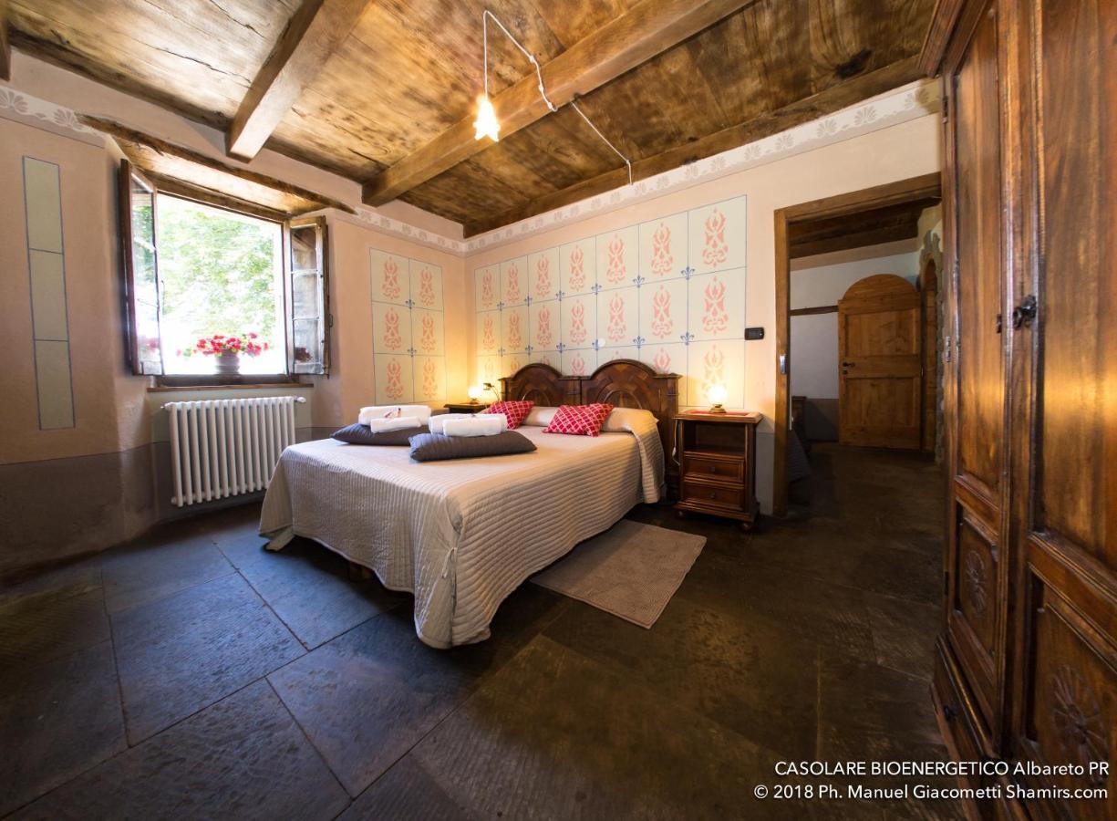 Il Casolare Bioenergetico Bed and Breakfast Albareto  Exteriör bild