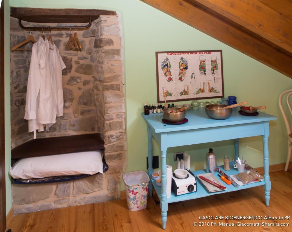 Il Casolare Bioenergetico Bed and Breakfast Albareto  Exteriör bild